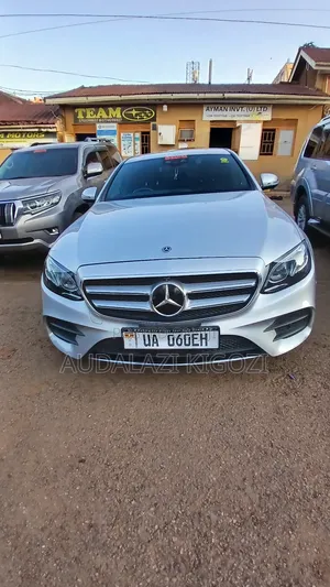 Mercedes-Benz E200 2018 Silver