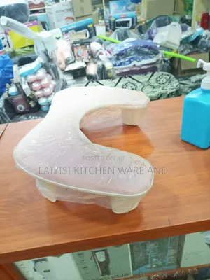 Nail Arm Rest Stand,Cushion Hand Holder,Breathable for Nail Art Tech,
