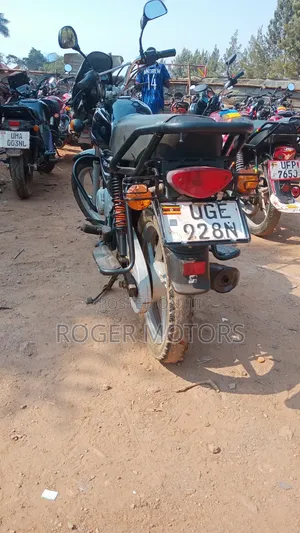 Bajaj CT 125X 2024 Black
