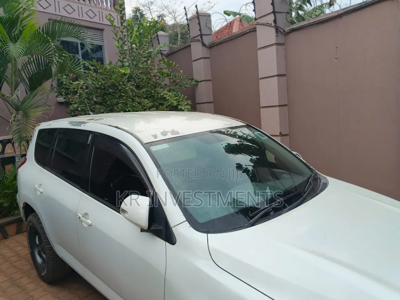 Toyota Vanguard 2008 White