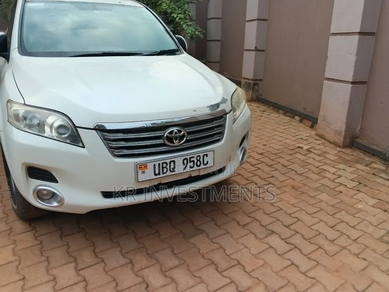 Toyota Vanguard 2008 White