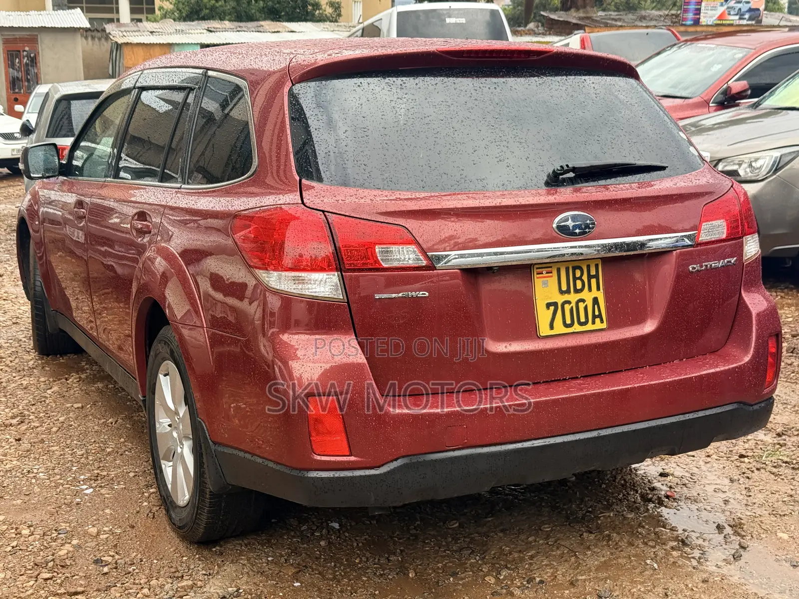 Subaru Outback 2011 Red