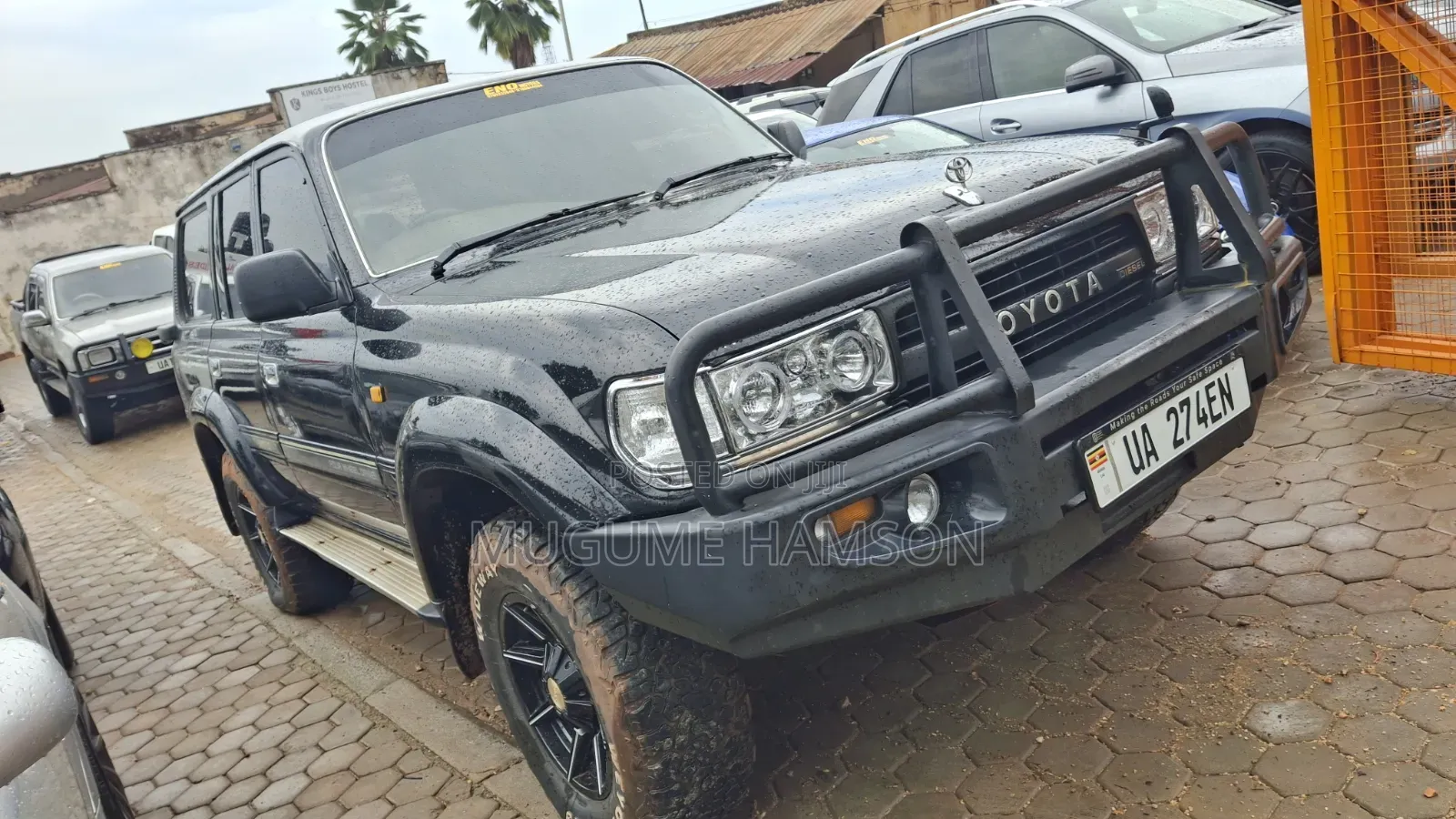 Toyota Land Cruiser 2000 Gray