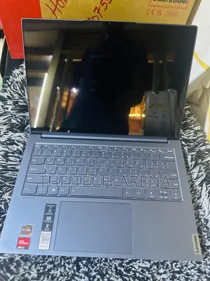 New Laptop Lenovo Yoga 9i 16GB AMD Ryzen 7 SSD 512GB