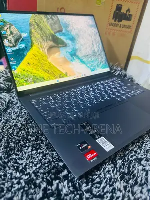 New Laptop Lenovo Yoga 9i 16GB AMD Ryzen 7 SSD 512GB