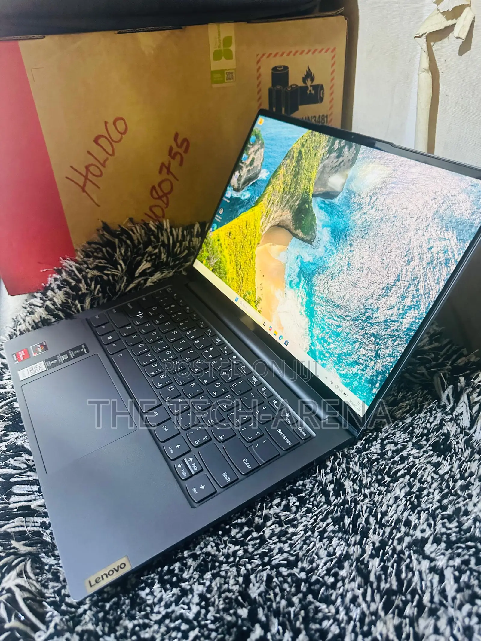 New Laptop Lenovo Yoga 9i 16GB AMD Ryzen 7 SSD 512GB