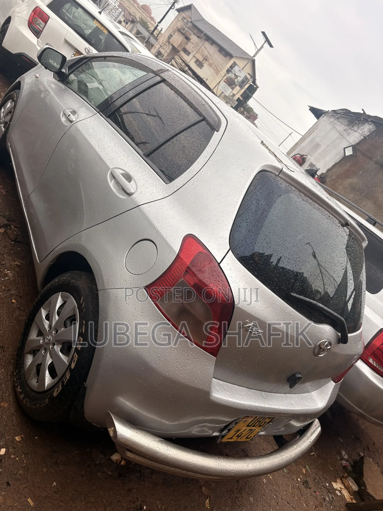 Toyota Premio 2010 Silver