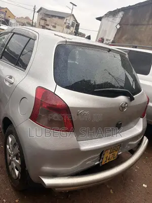 Toyota Premio 2010 Silver