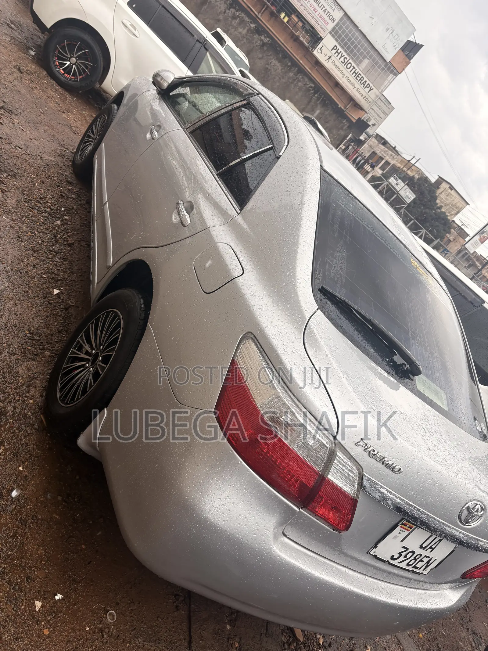 Toyota Premio 2010 Silver