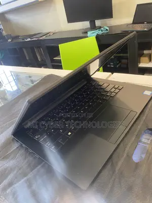 New Laptop Dell Latitude 7390 16GB Intel Core i7 SSD 1T