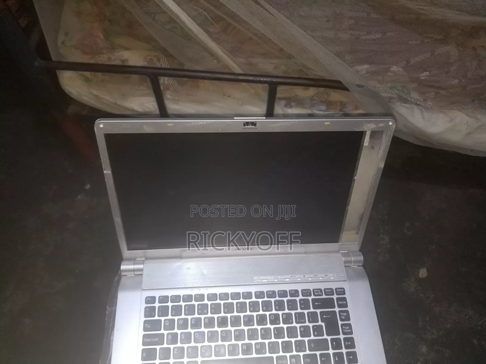 Laptop Sony VAIO E14133CN 8GB Intel Core i3 HDD 350GB