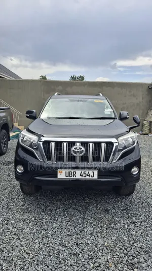 Toyota Land Cruiser Prado 2016 Black