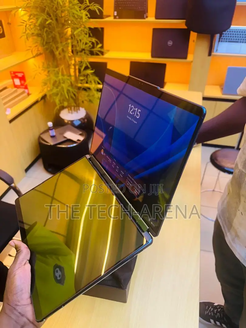 New Laptop Lenovo Yoga Book 9i 16GB Intel Core i7 SSD 512GB