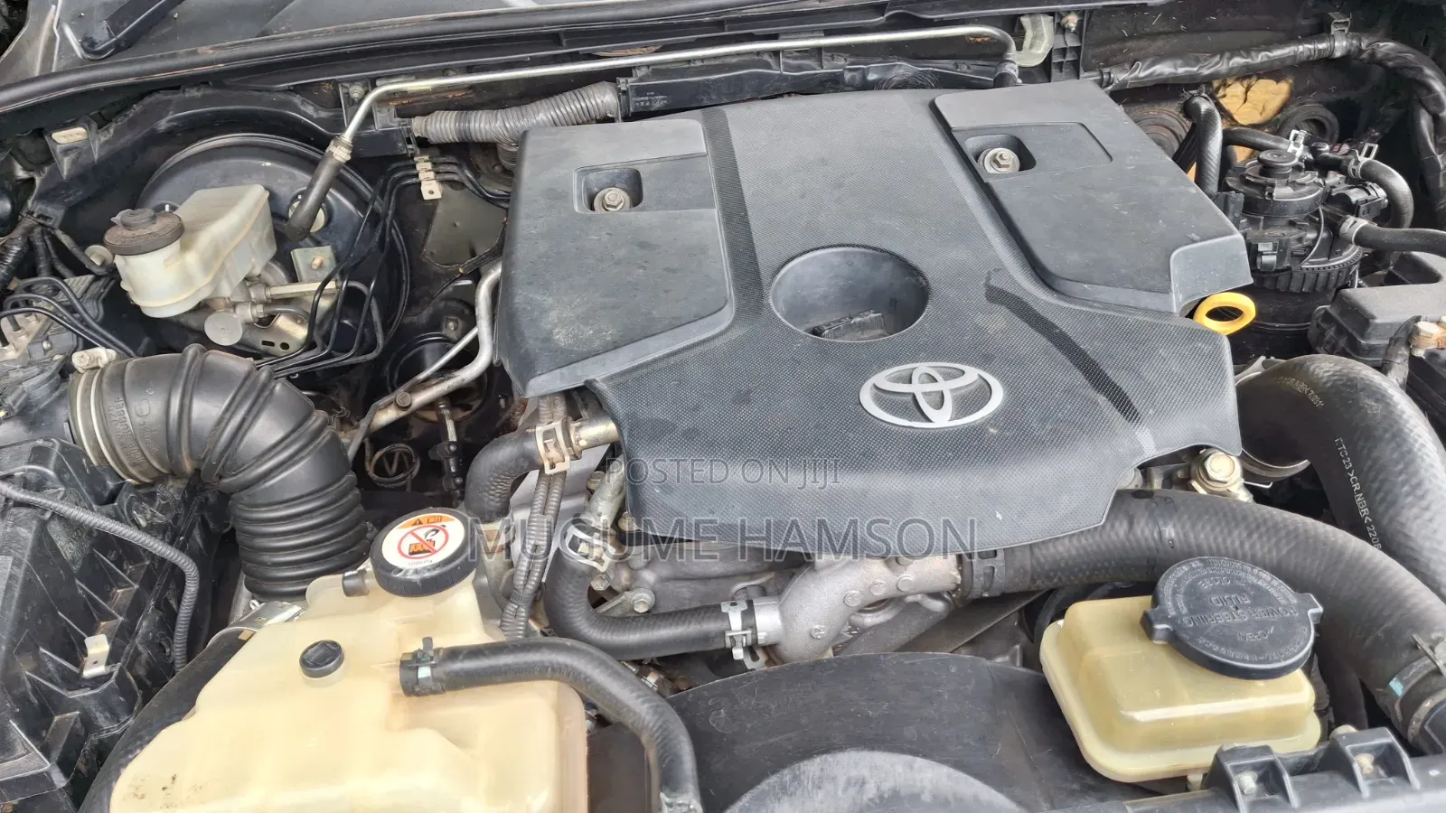 Toyota Hilux 2022 Silver