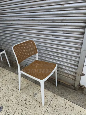 Ergonomic Plastic Chairs Plastic Chairs