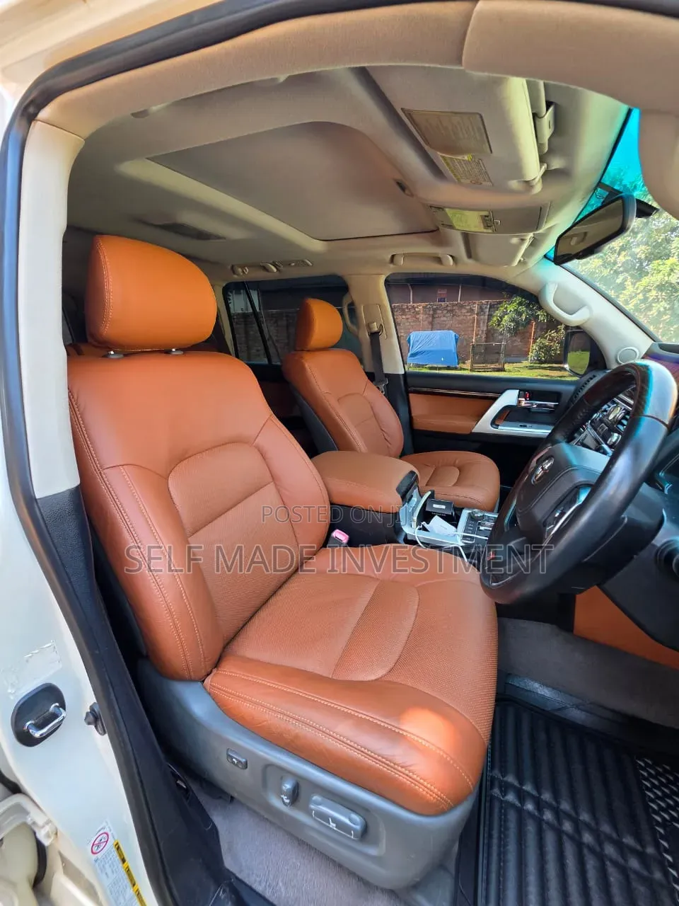 Toyota Land Cruiser 2016 White