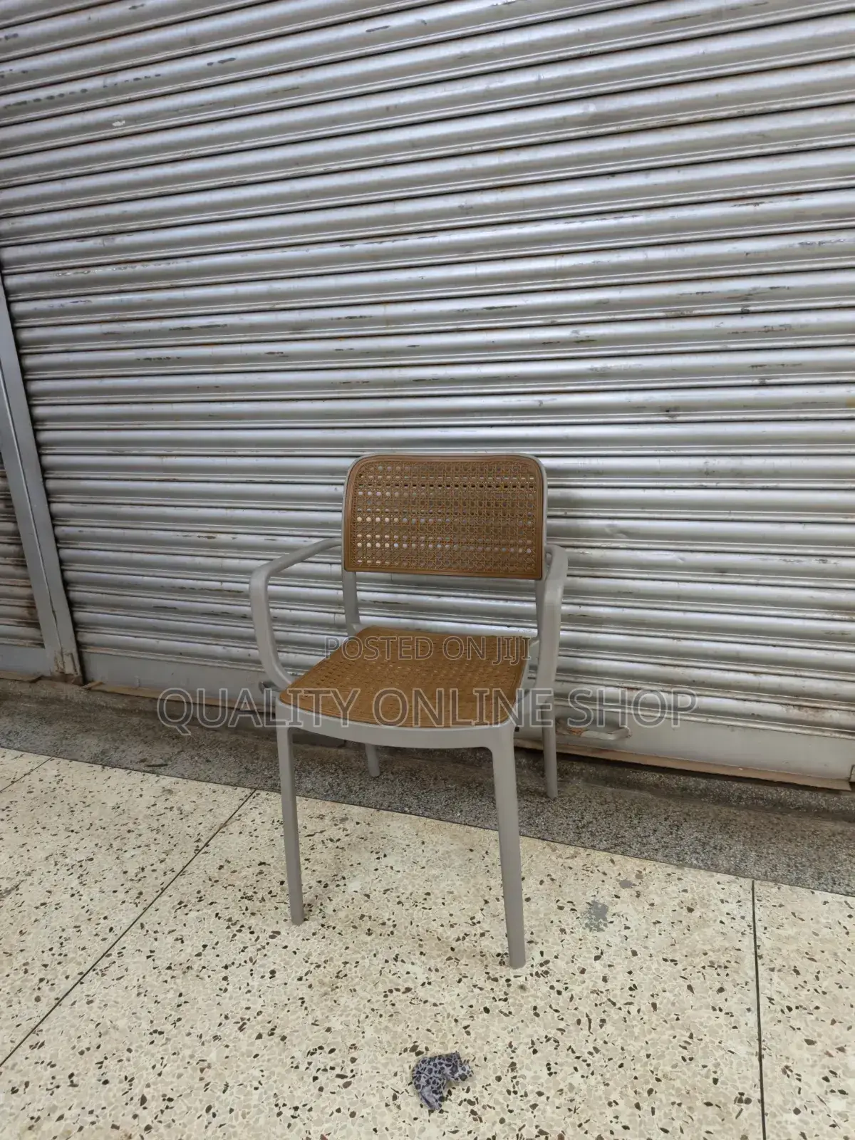 Gray Can Plastic Chairs Plastic Chairs