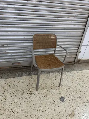 Gray Can Plastic Chairs Plastic Chairs
