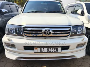 Toyota Land Cruiser Cygnus 4.7 2007