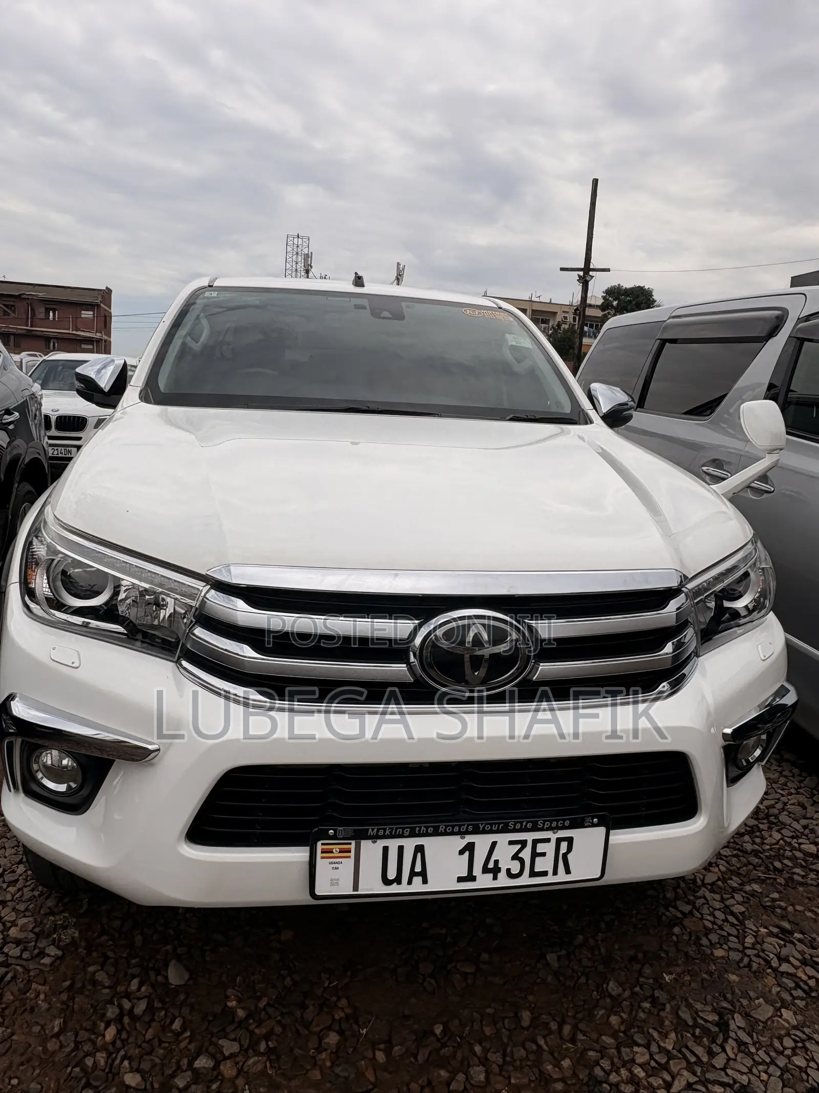 Toyota Hilux 2018 White