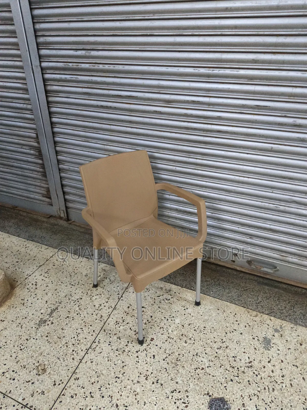 Dust Proof Plastic Chairs Plastic Chairs