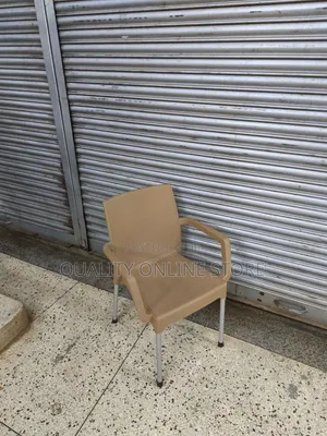 Dust Proof Plastic Chairs Plastic Chairs