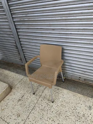Dust Proof Plastic Chairs Plastic Chairs