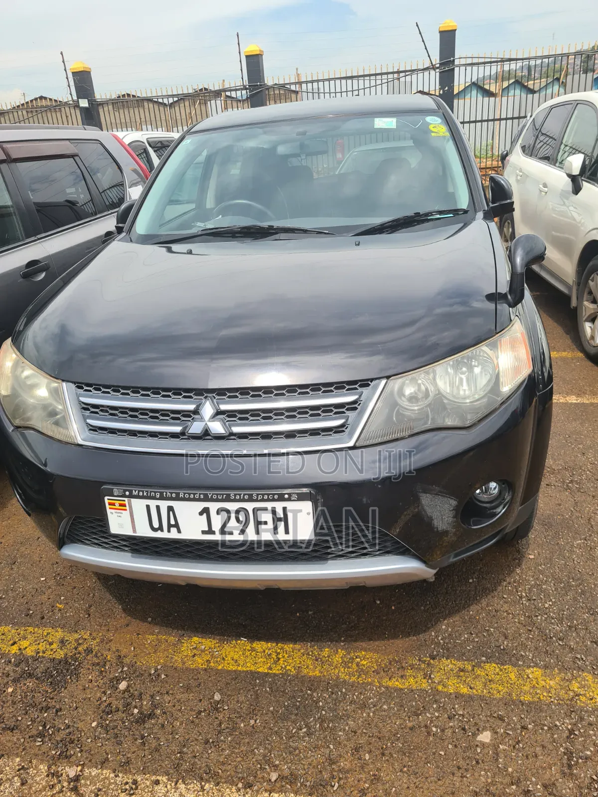 Mitsubishi Outlander 2012 Black