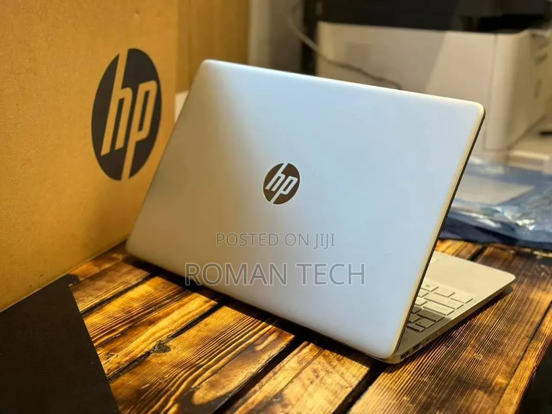 New Laptop HP Stream Notebook 16GB Intel Core i7 SSD 512GB