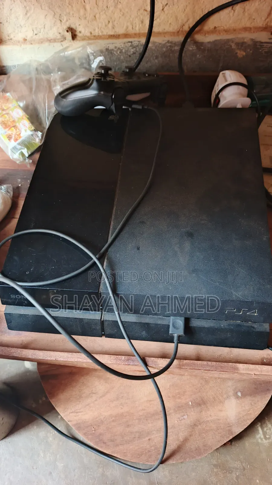 Play Station 4