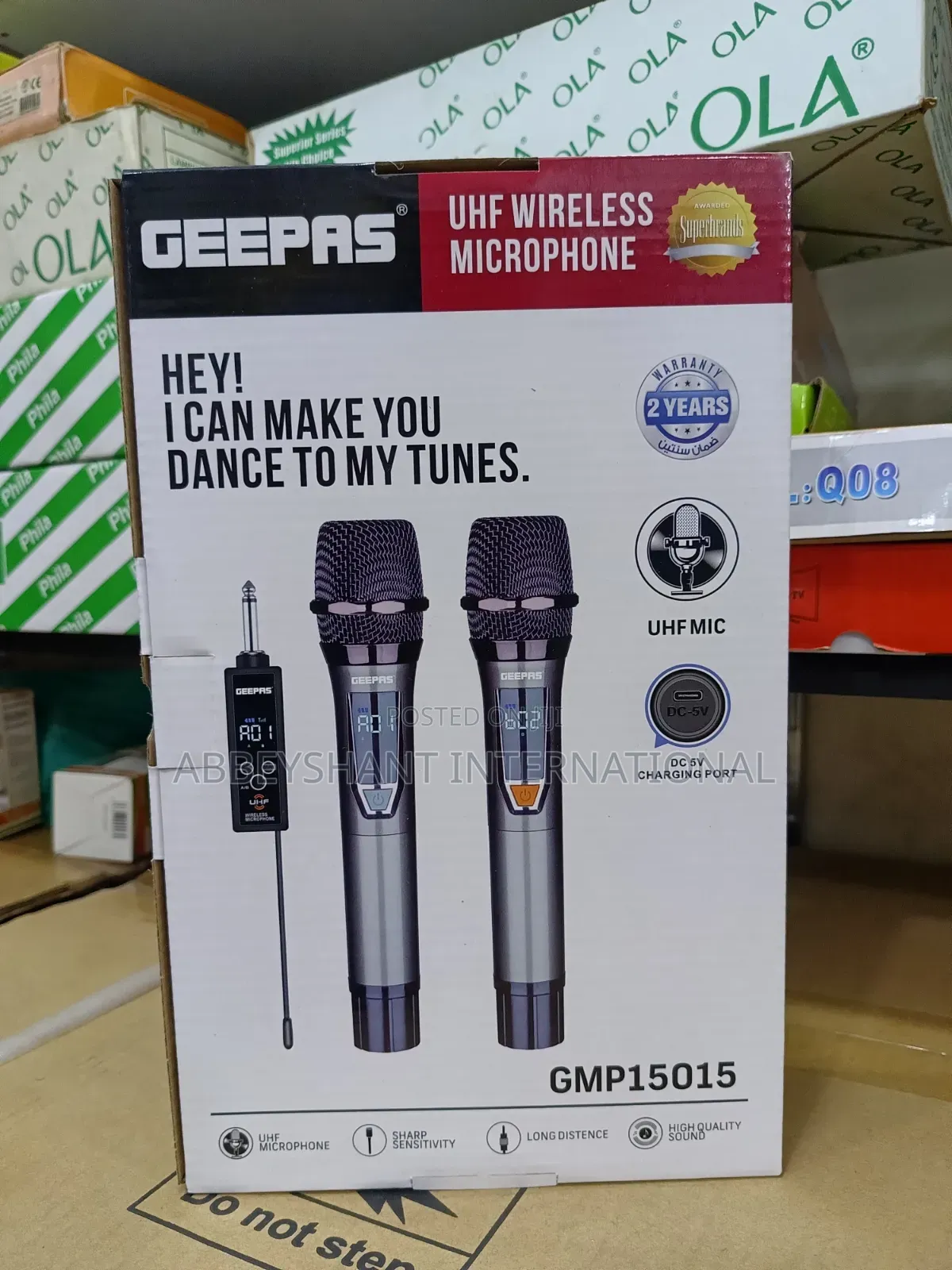 Dual UHF Wireless Microphone/Geepas Wireless Microphone