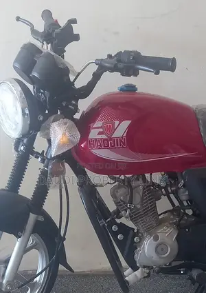 New Haojin HJ125 2025 Red
