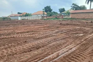 Prime Plots for Sale at Namusera~Wakiso Tarmac Divine Land Estate.