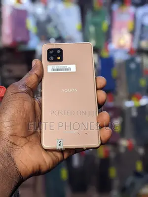 Sharp Aquos Sense6 64 GB Bronze