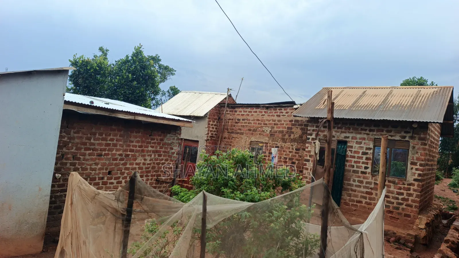 Plot With Houses for Sale