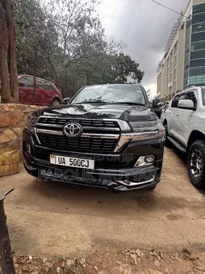 Toyota Land Cruiser 4.0 V6 DLX 2015 Black