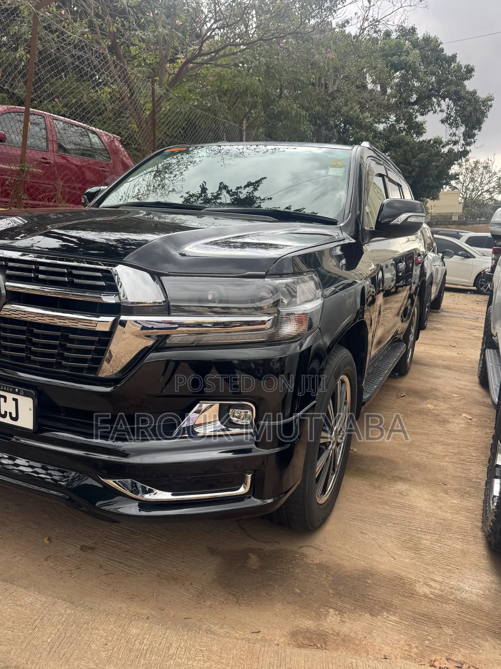 Toyota Land Cruiser 4.0 V6 DLX 2015 Black