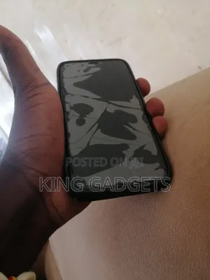 Apple iPhone XS 64 GB Black