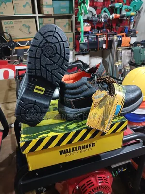 Walklander Safety Shoes
