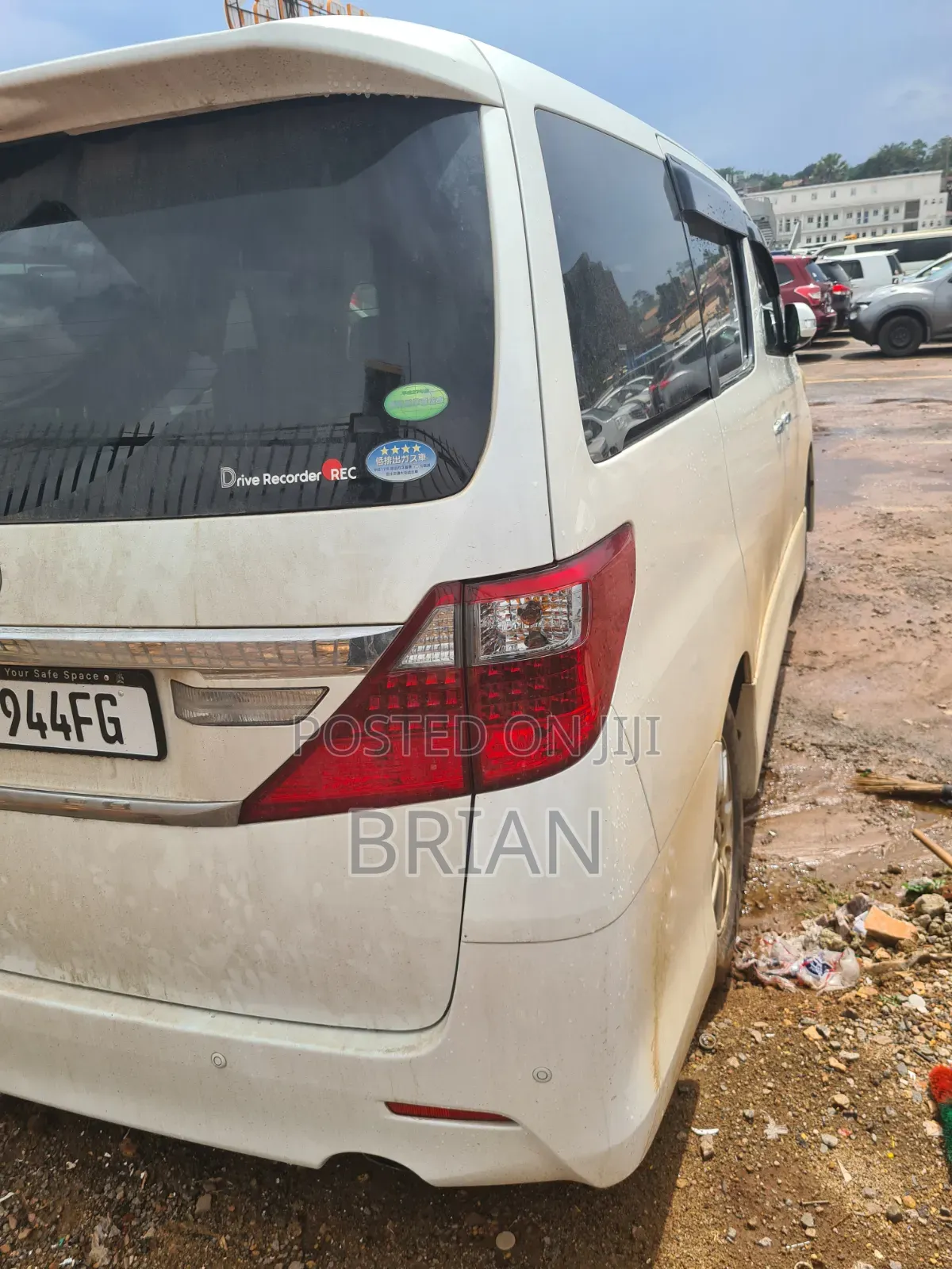Toyota Alphard 2012 White
