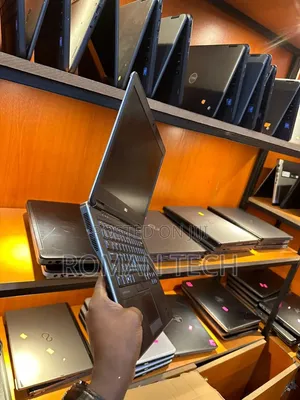 New Laptop Dell Latitude 7440 4GB Intel Core i5 HDD 250GB