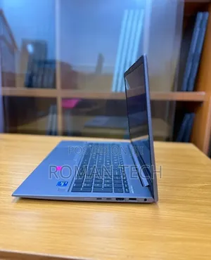 New Laptop HP ZBook Firefly G8 32GB Intel Core i9 SSD 1T