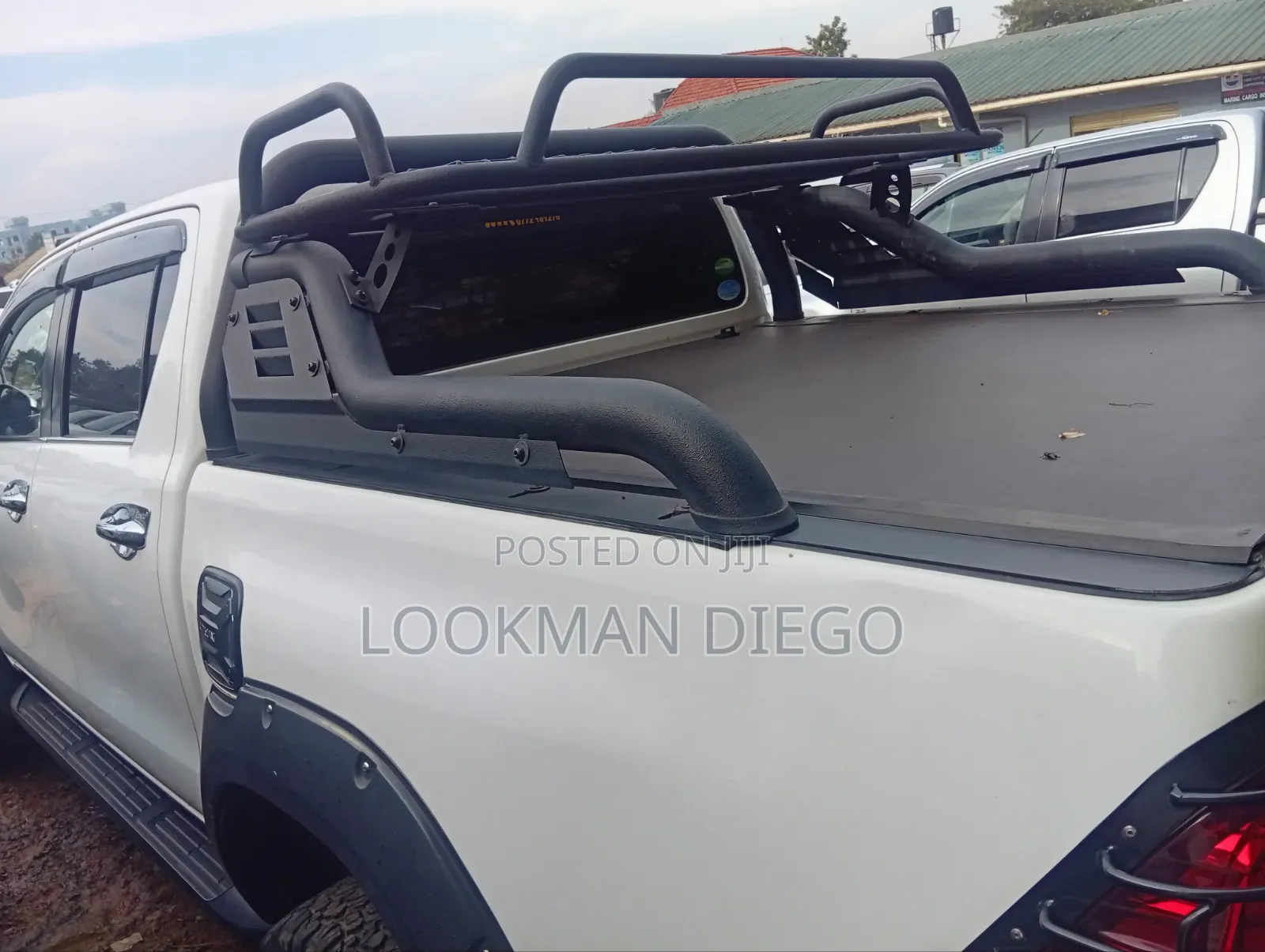 Toyota Hilux 2018 White