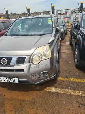 Nissan X-Trail 2012 Silver