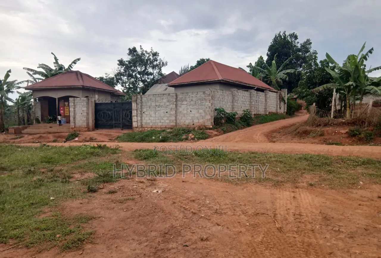 Prime Plots for Sale at Namusera~Wakiso Tarmac View Divine Land Estate