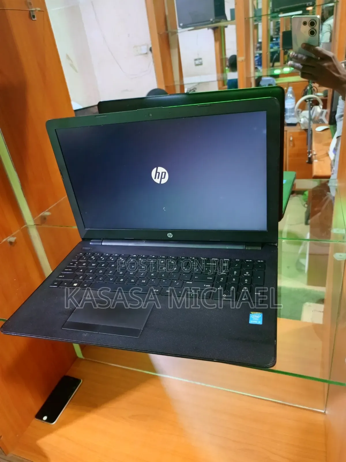 Laptop HP 14-dq1088wm 8GB Intel Core i3 HDD 500GB