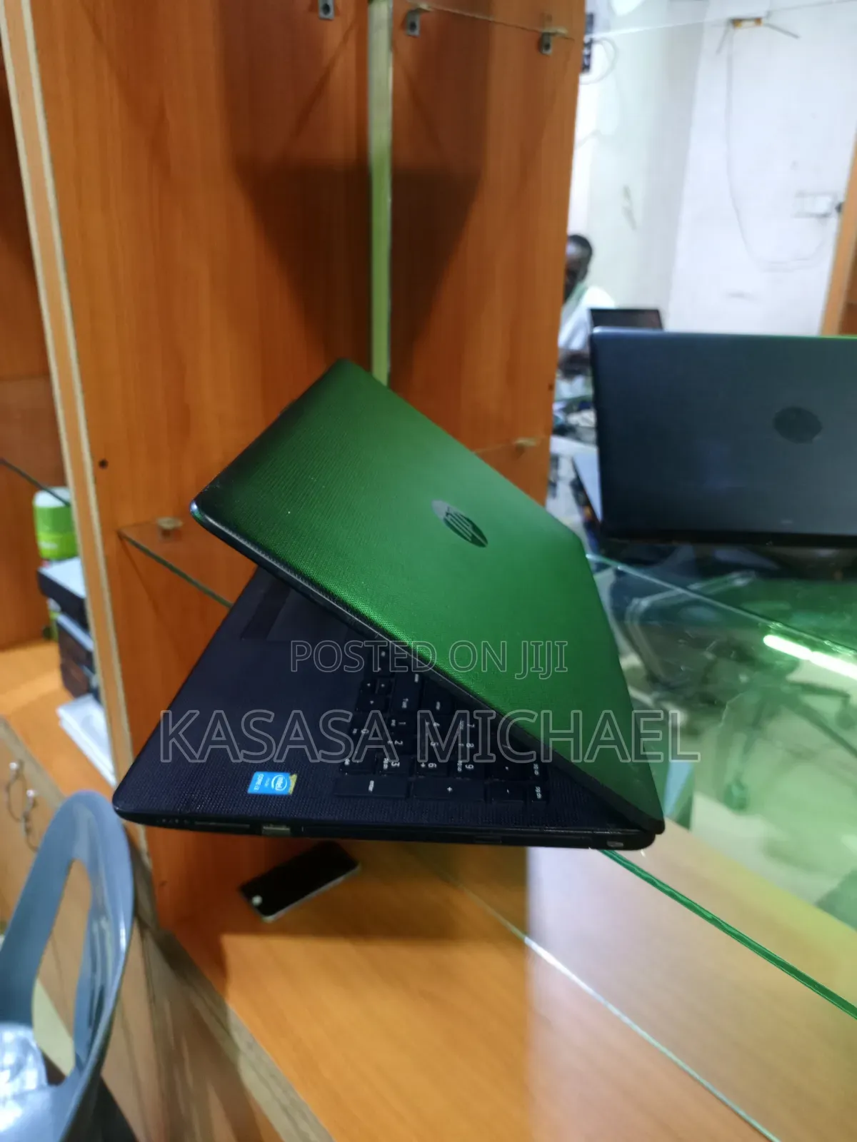 Laptop HP 14-dq1088wm 8GB Intel Core i3 HDD 500GB