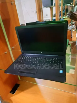 Laptop HP 14-dq1088wm 8GB Intel Core i3 HDD 500GB