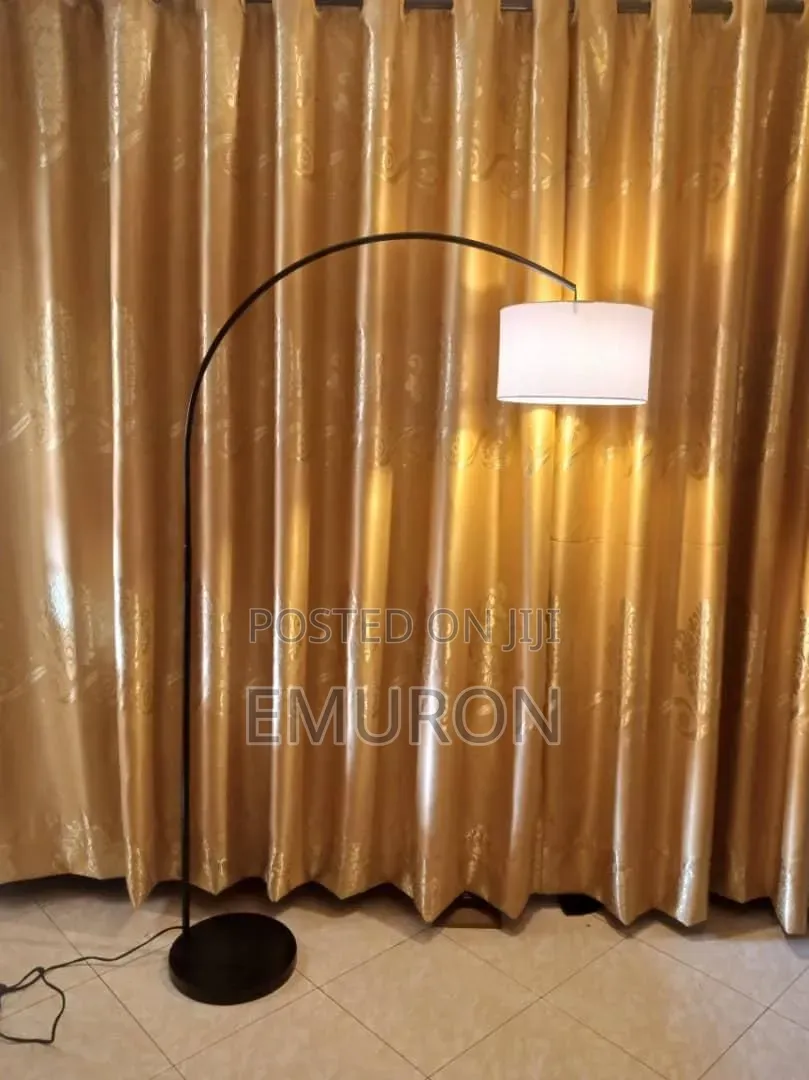 Bending Metallic Floor Lamps