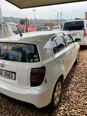 Toyota IST 2011 White